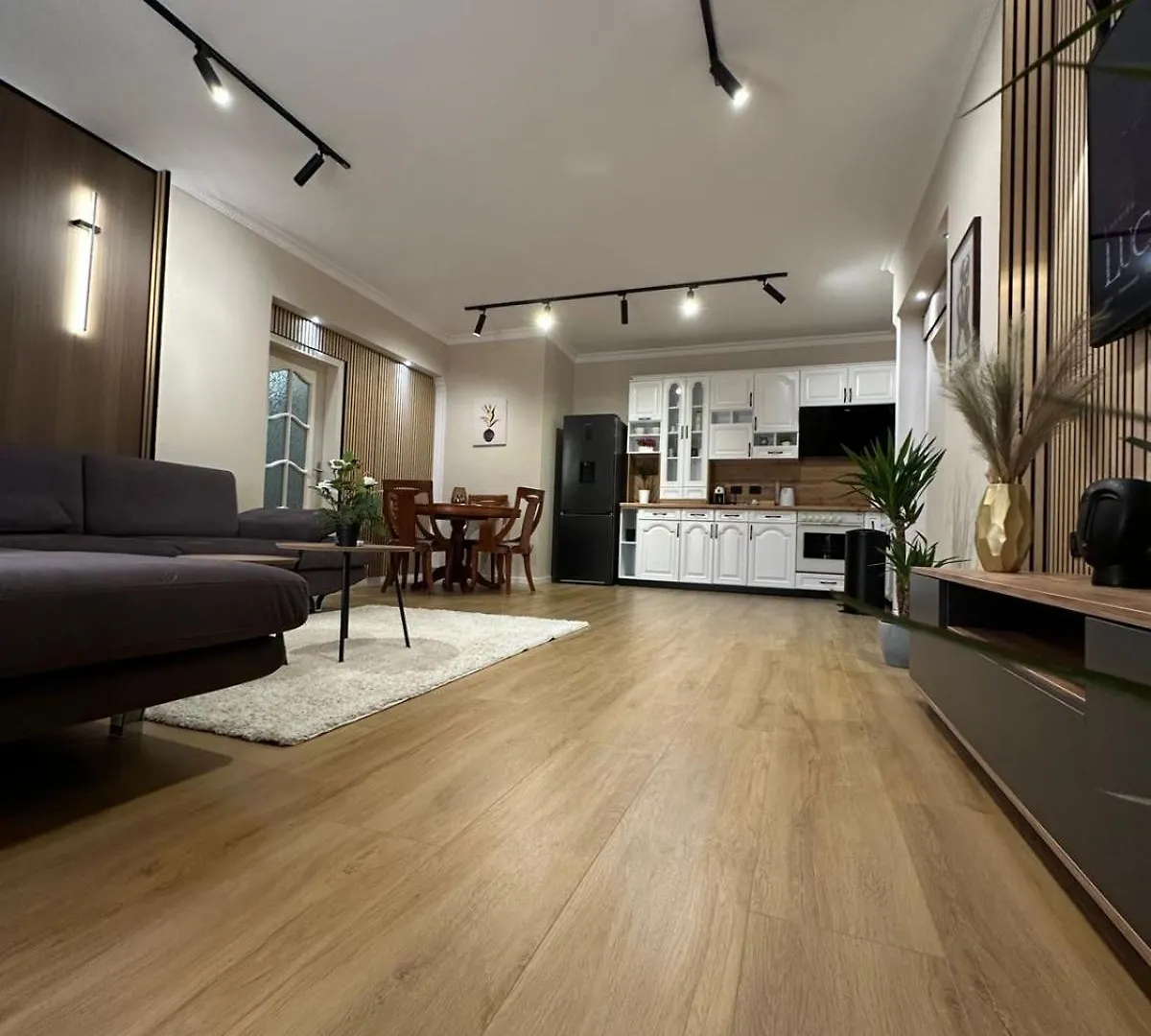 Comfort Apartment تيرانا ألبانيا